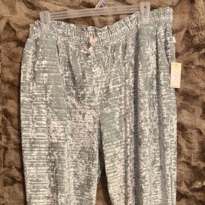 Crescent drive walkers